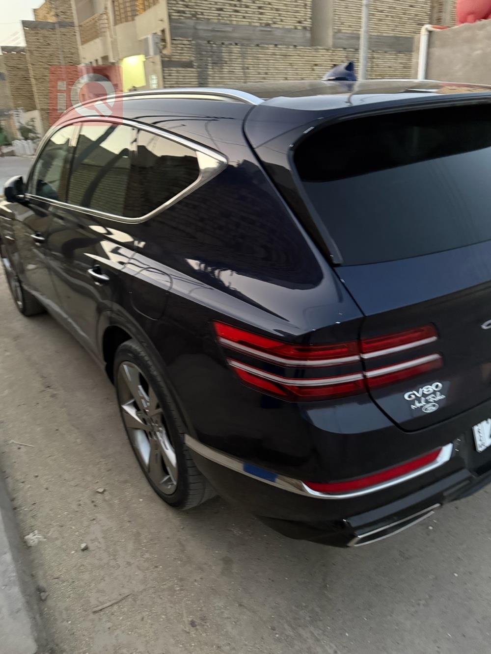جێنسس GV80